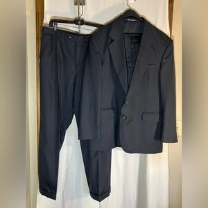 Kilburne and Finch Navy 2 piece suit with subtle stripe
